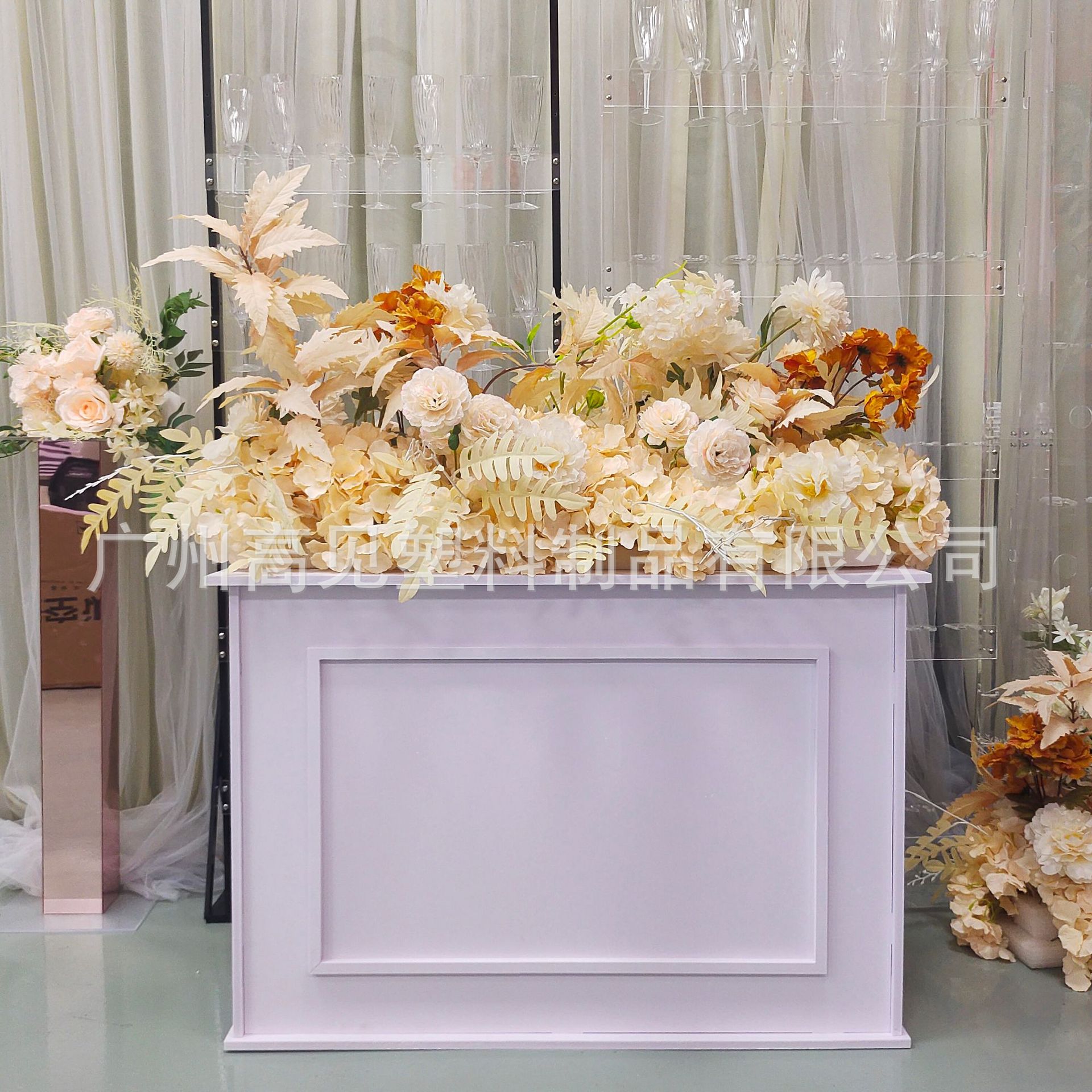 Roman column wedding venue lay - Supply Wedding Venue ulasan dan harga